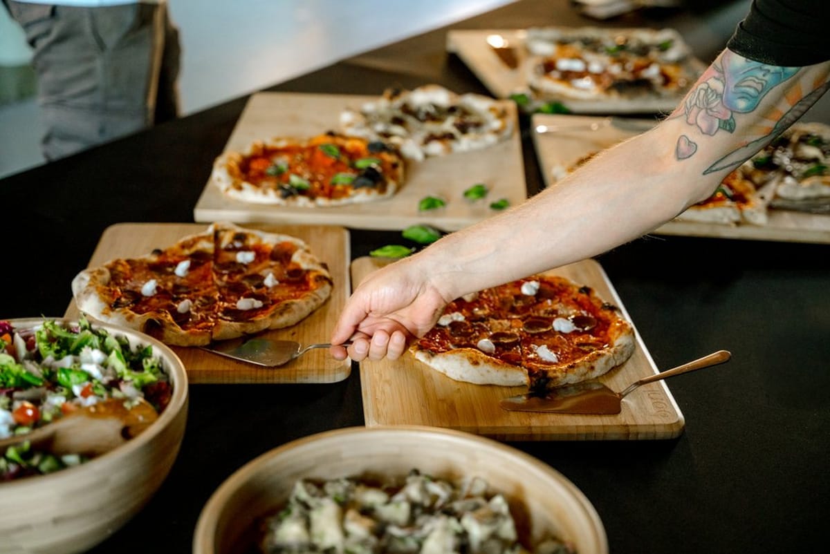 FLIPin vegaaninen pizzakattaus häissä